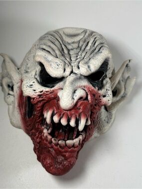 Don Post Studios Vintage Halloween Mask Bloody Goblin 2000 Latex Rubber